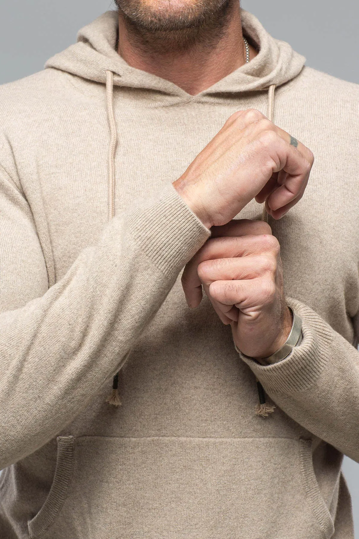 Florio Hooded Cashmere Sweater in Sand