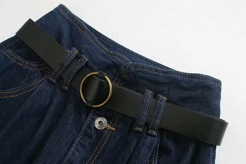 HIGH WAIST JEANS WITH BELT