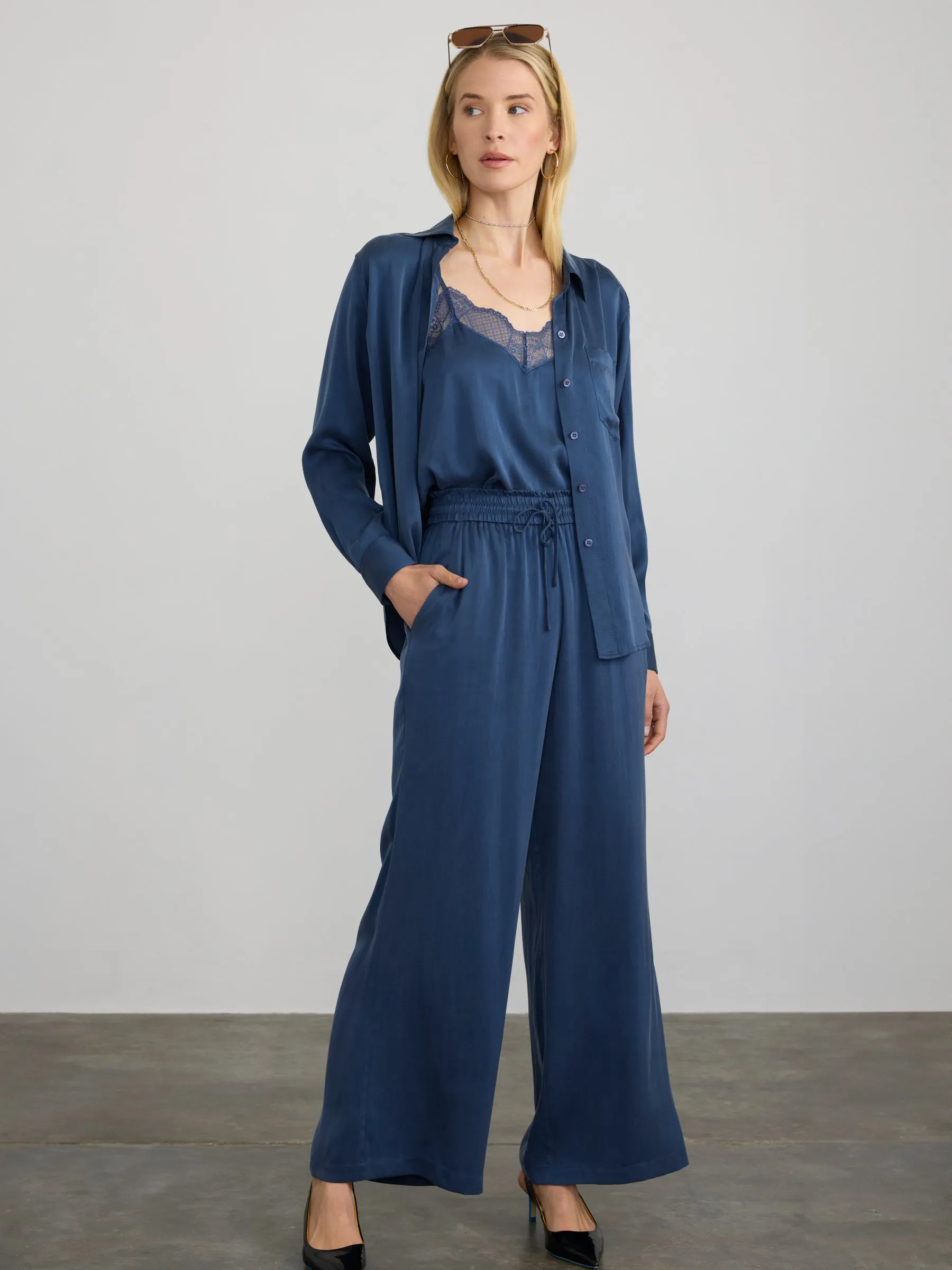 LACE SILK CAMISOLE