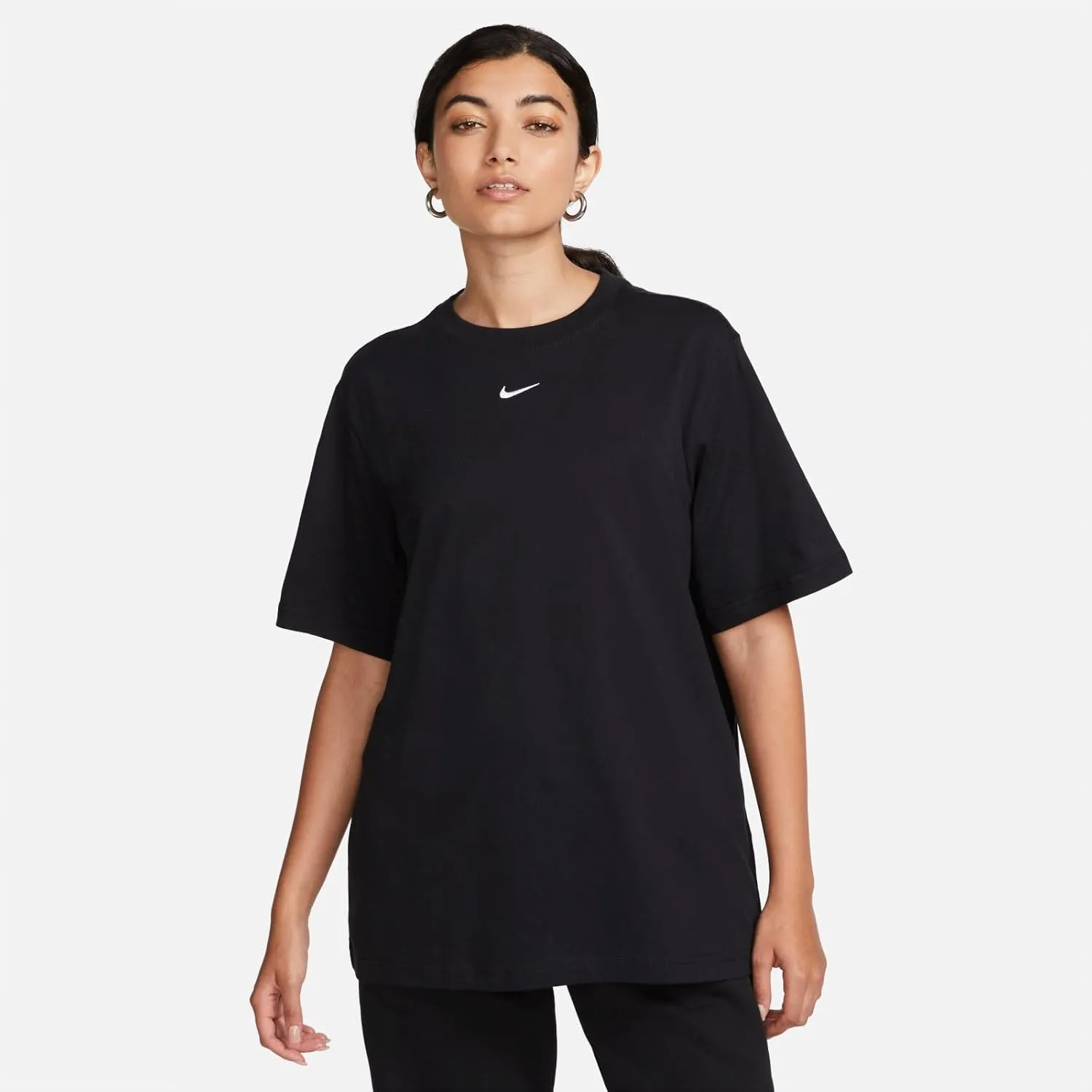 Nike Sportswear Essential Women's T-Shirt (Black/White)