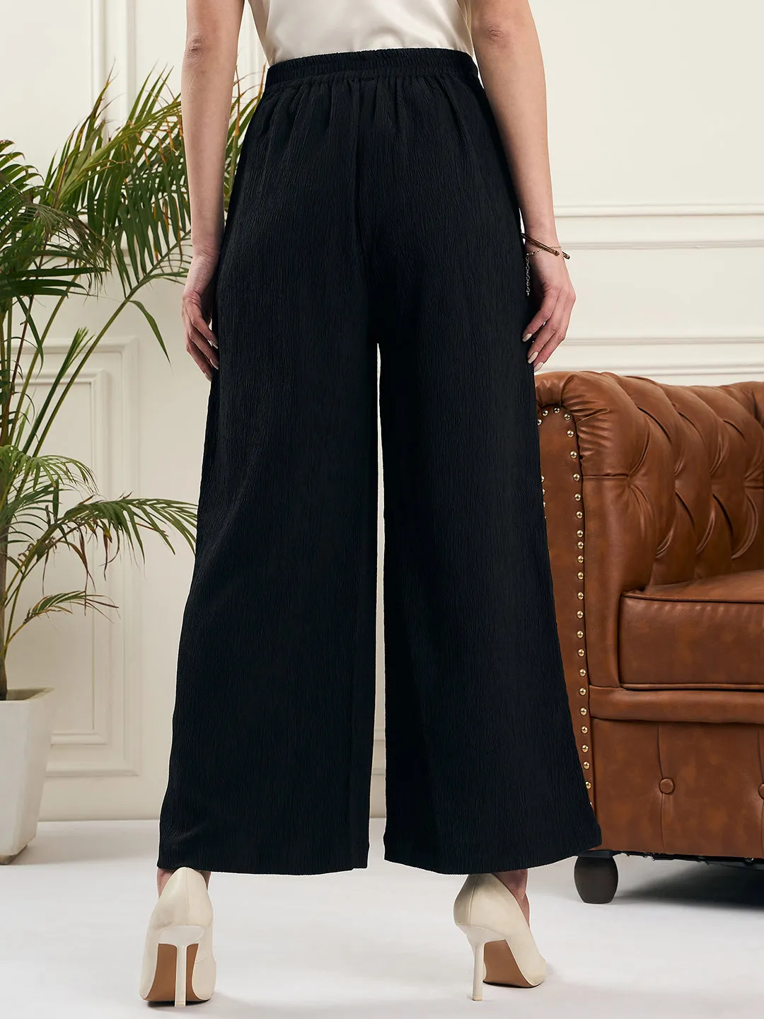 Noi Women Black Solid Textured Relax Fit Mid-Waist Trouser