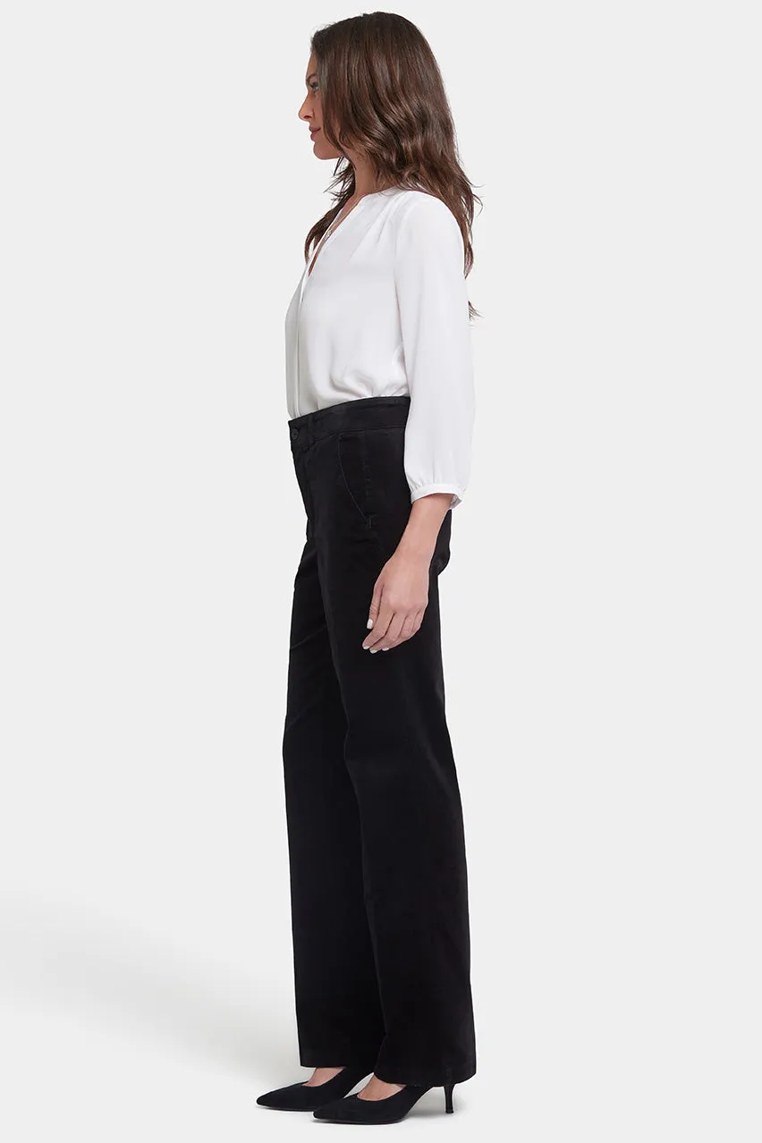 Straight Leg Trouser Black | Black