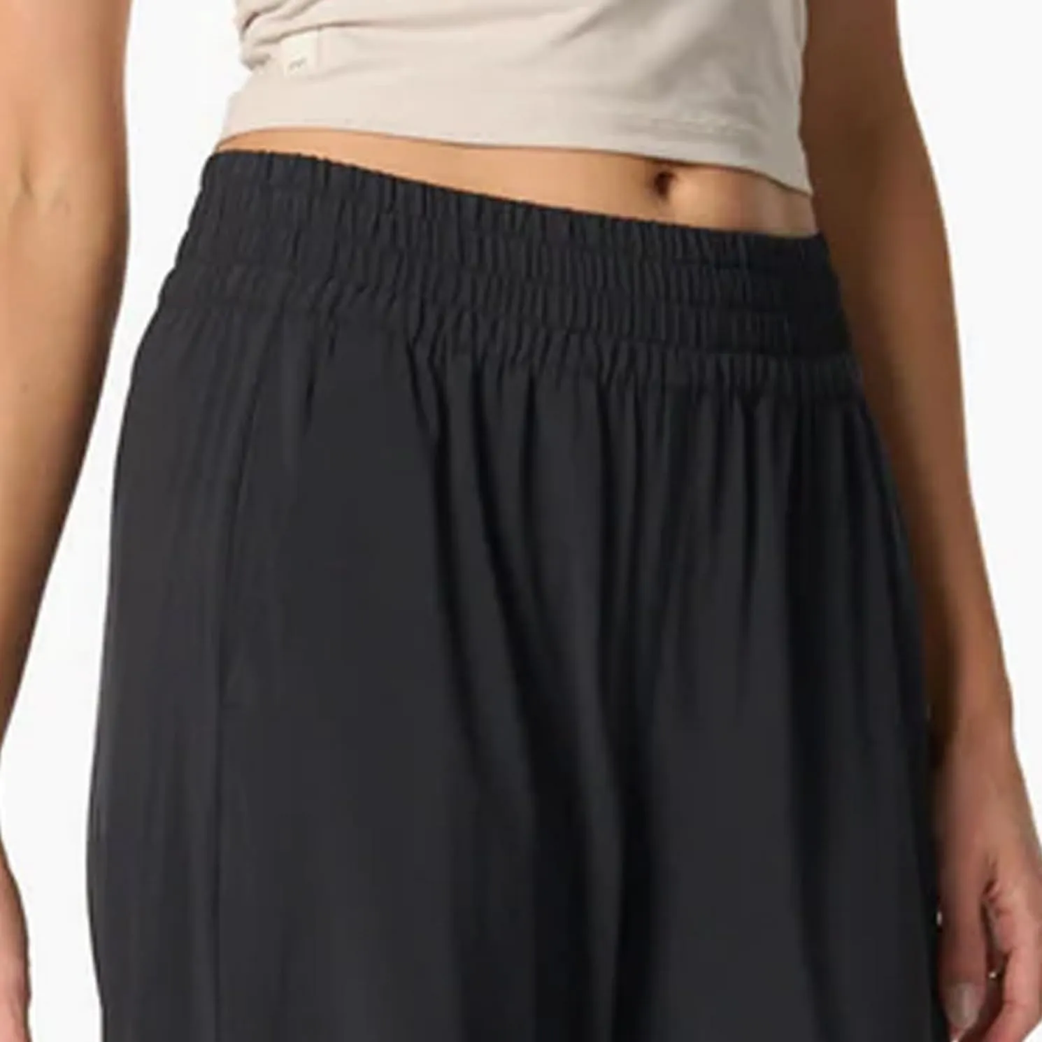 Womens Wide Leg Pants Summer Flowy Palazzo Casual High Waist Elastic Pants Beach Vacation Trousers with Pockets